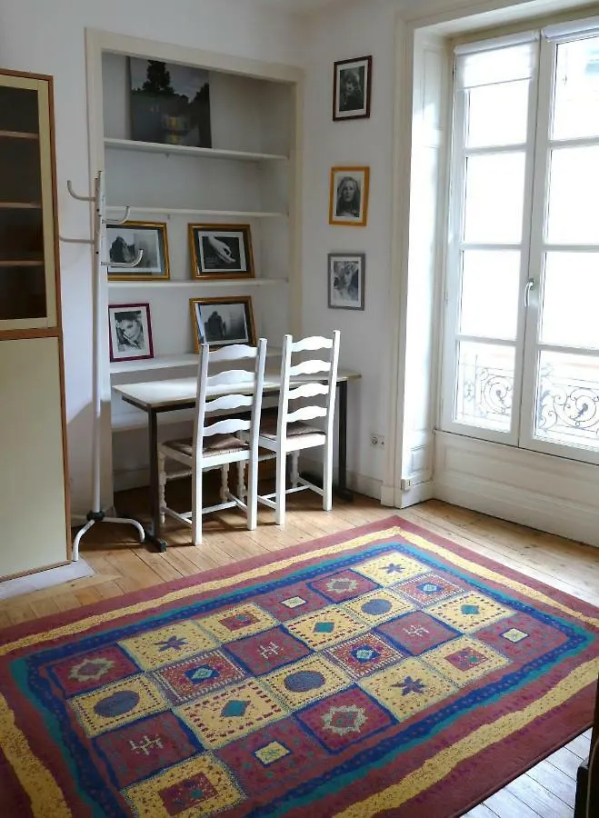 T2 Vannes Centre Apartment France