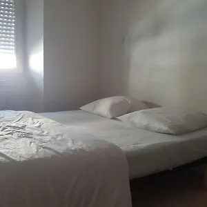  Appartement Centre Logement 3 Pièces Avec Terrasse