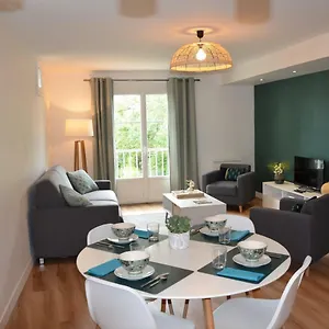 Apartment Grand T2 Port De Vannes, Vue Sur Jardin, Vannes